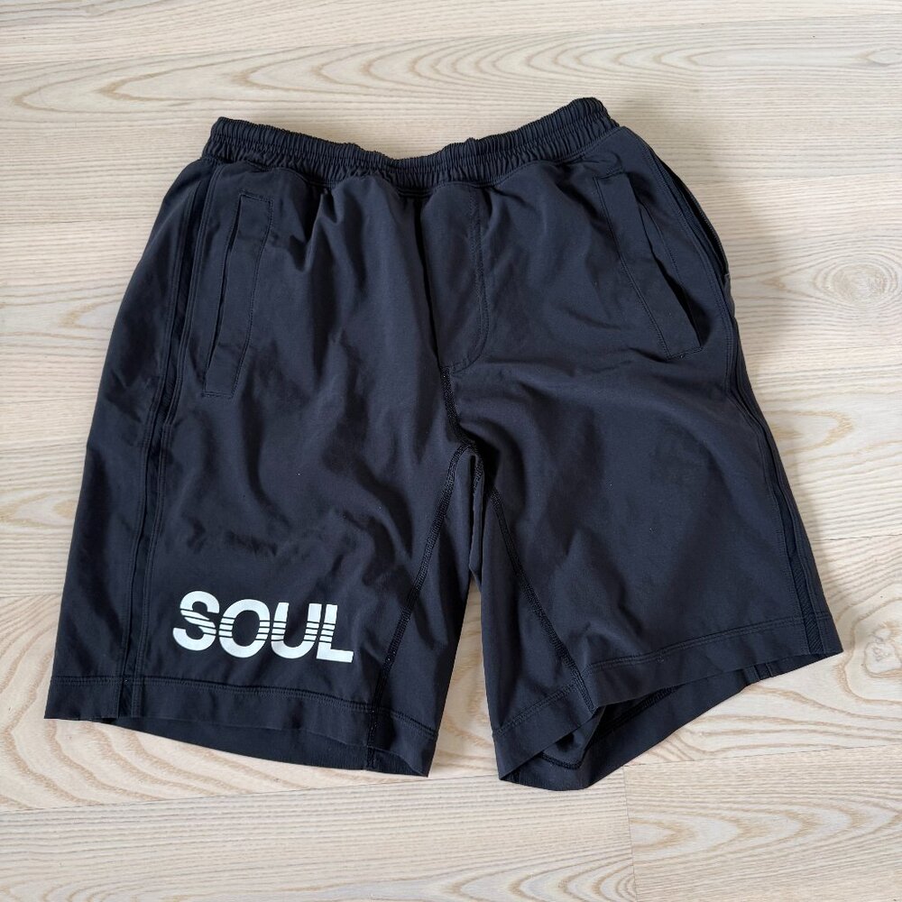 lululemon Pace Breaker 9" lined
